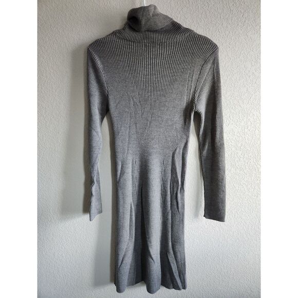 United Colors of Bennetton Womens Sz S Knee Length Sweater Dress Gray Ribbed - Picture 3 of 3